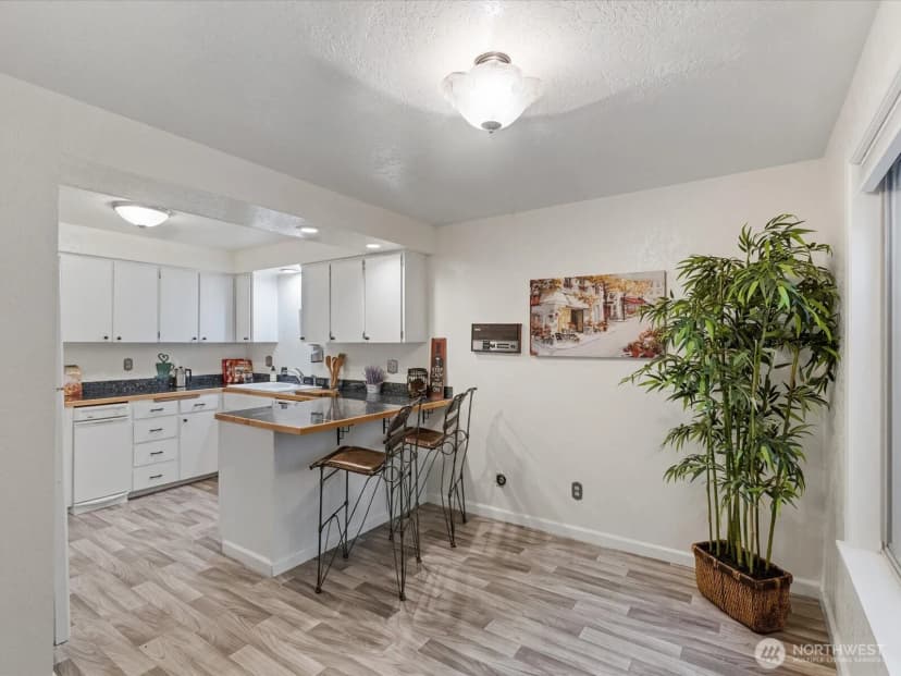 Property photo for 8511 Main Street #205, Edmonds photo 22