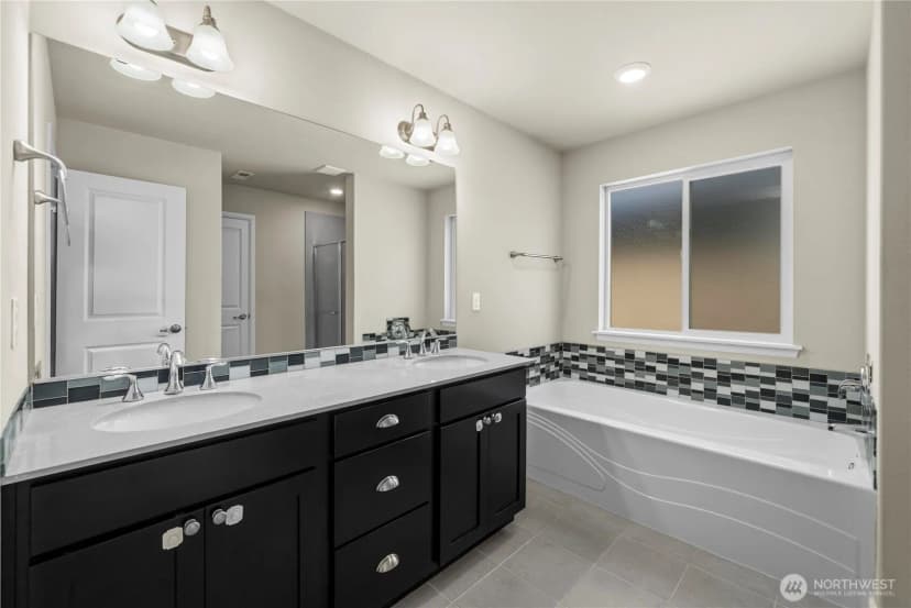 Property photo for 2808 S 376th Street, Federal Way photo 21