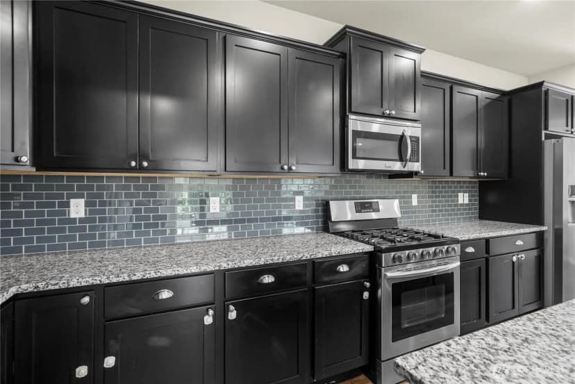 Property photo for 2808 S 376th Street, Federal Way photo 14