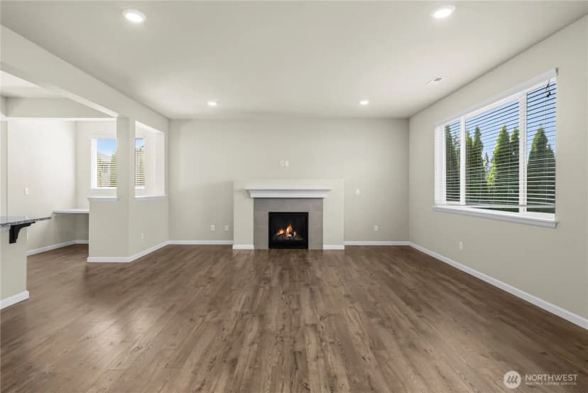 Property photo for 2808 S 376th Street, Federal Way photo 5
