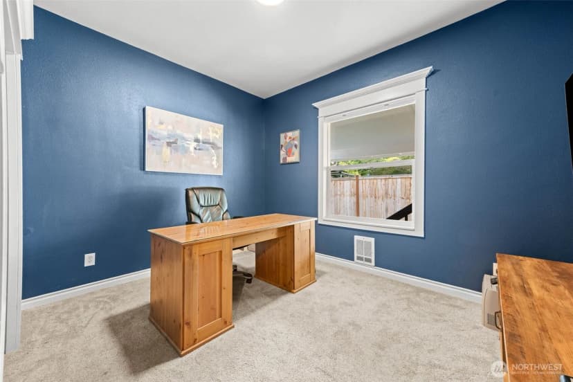 Property photo for 1106 Sumner Lane, Everett photo 17
