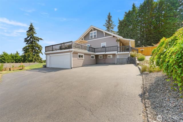 Property photo for 1106 Sumner Lane, Everett photo 2