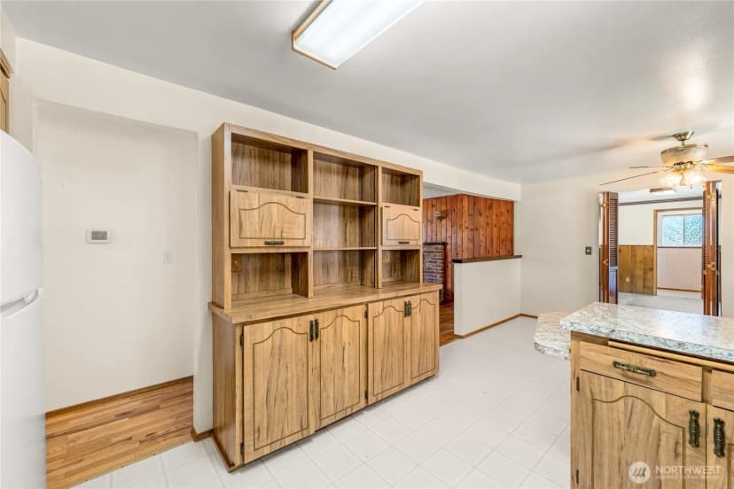 Property photo for 10837 Se 217th Street, Kent photo 13