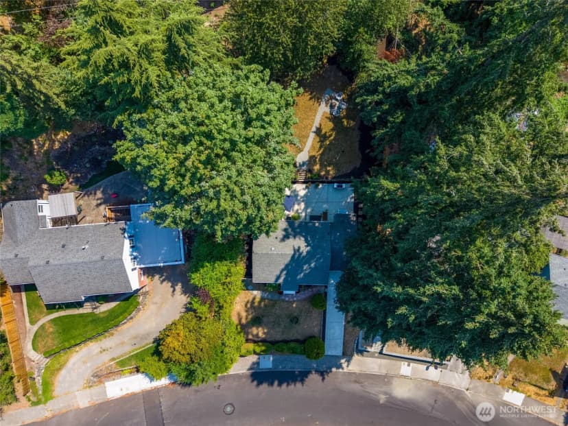 Property photo for 512 Bronson Place Ne, Renton photo 28