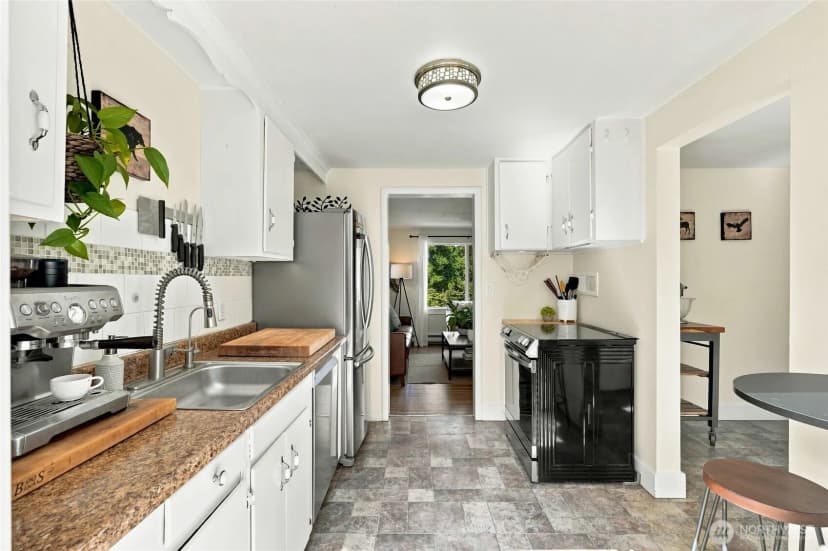 Property photo for 512 Bronson Place Ne, Renton photo 7