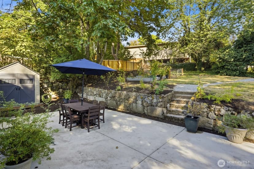 Property photo for 512 Bronson Place Ne, Renton photo 15