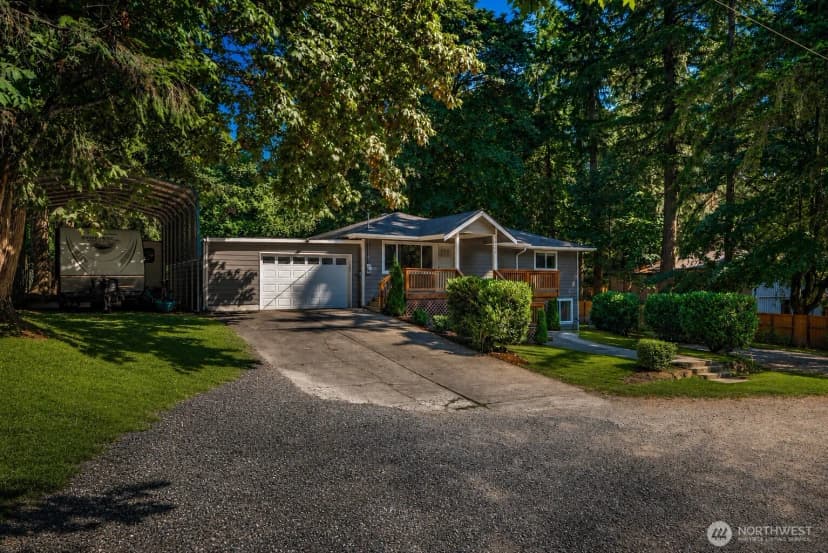 Property photo for 14310 176th Avenue Se, Renton photo 2