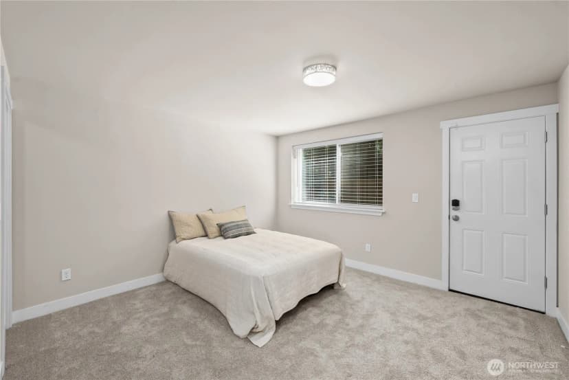 Property photo for 14310 176th Avenue Se, Renton photo 32