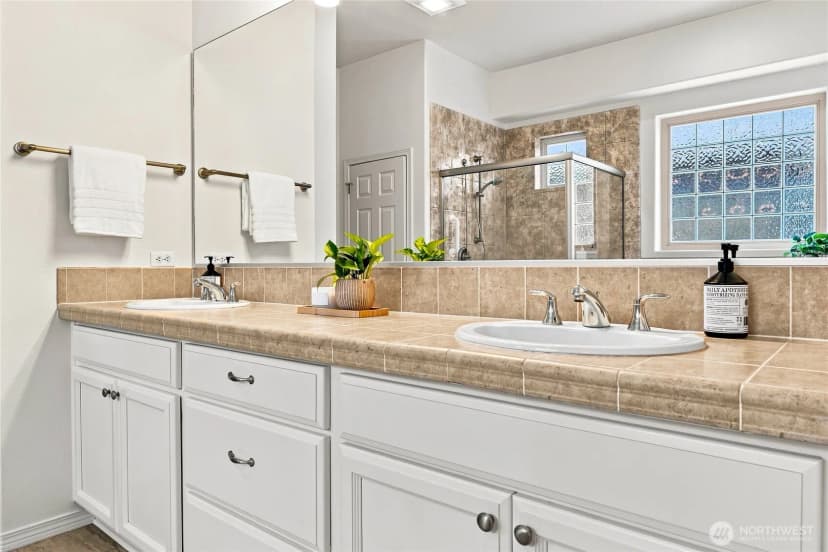 Property photo for 8633 Bainbridge Loop Ne, Lacey photo 20