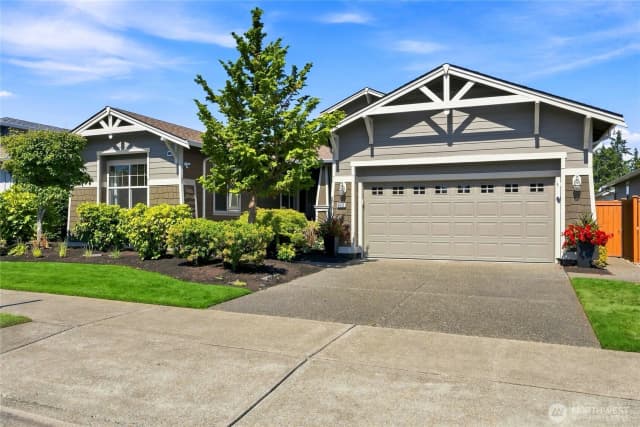 Property photo for 8633 Bainbridge Loop Ne, Lacey photo 2