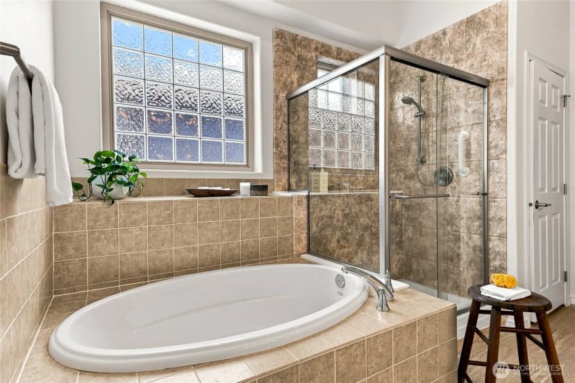 Property photo for 8633 Bainbridge Loop Ne, Lacey photo 21