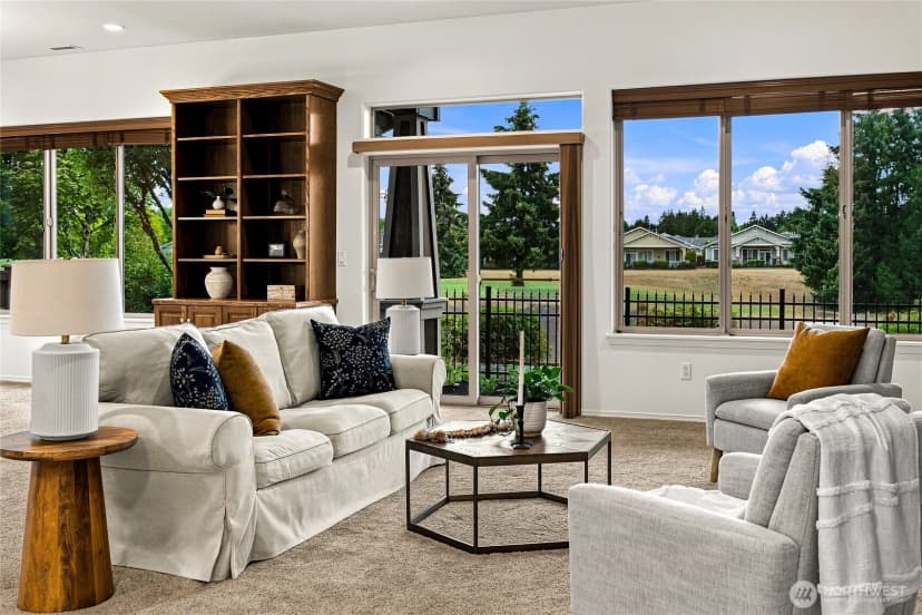 Property photo for 8633 Bainbridge Loop Ne, Lacey photo 7