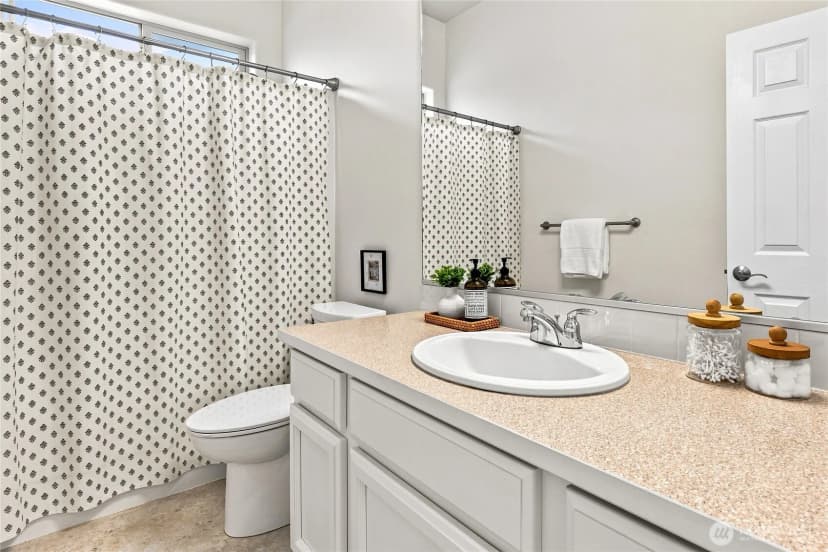 Property photo for 8633 Bainbridge Loop Ne, Lacey photo 23