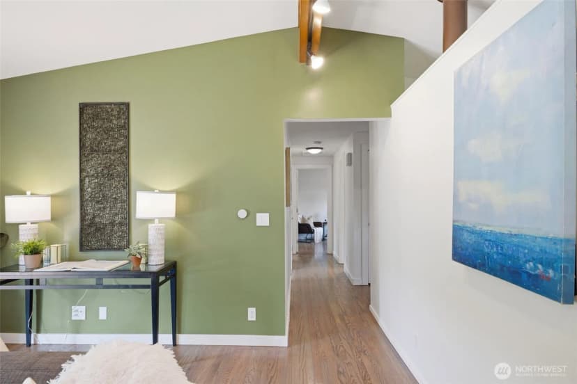 Property photo for 2411 156th Avenue Se, Bellevue photo 22