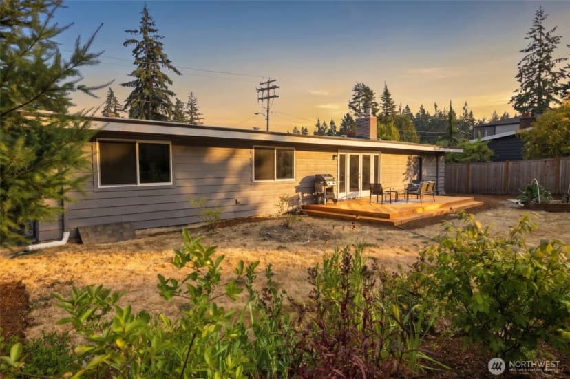Property photo for 2411 156th Avenue Se, Bellevue photo 33