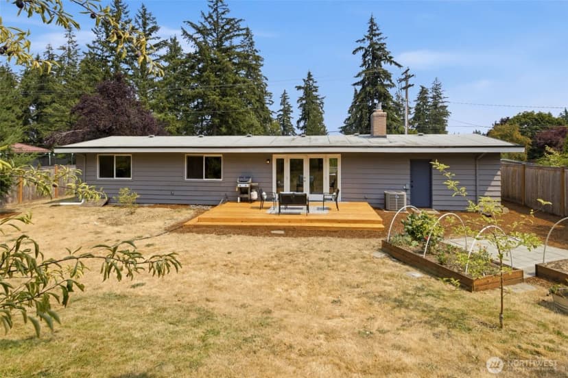 Property photo for 2411 156th Avenue Se, Bellevue photo 32