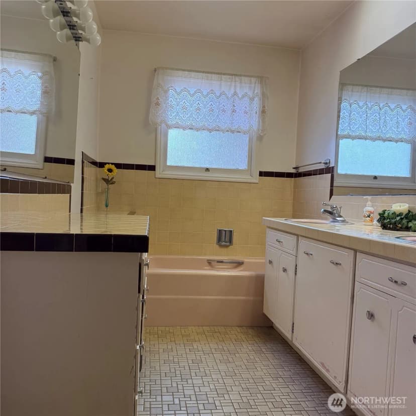 Property photo for 580 Rose Street Ne, College Place photo 12