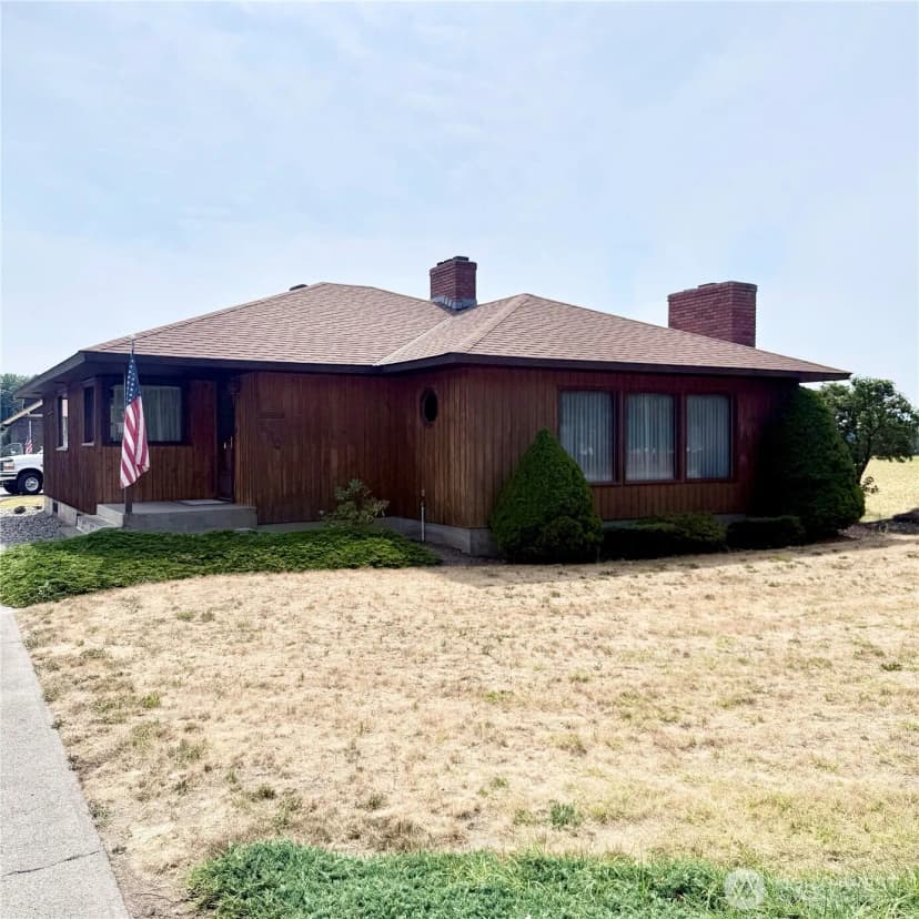 Property photo for 580 Rose Street Ne, College Place
