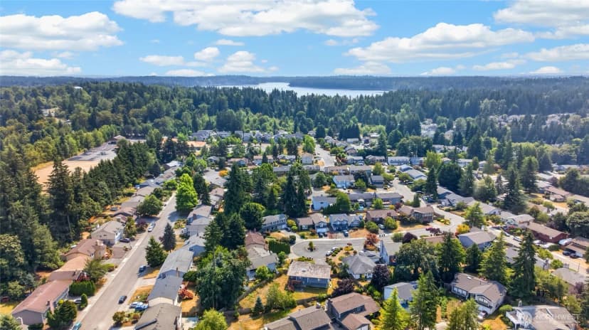 Property photo for 16231 Se 178th Street, Renton photo 39