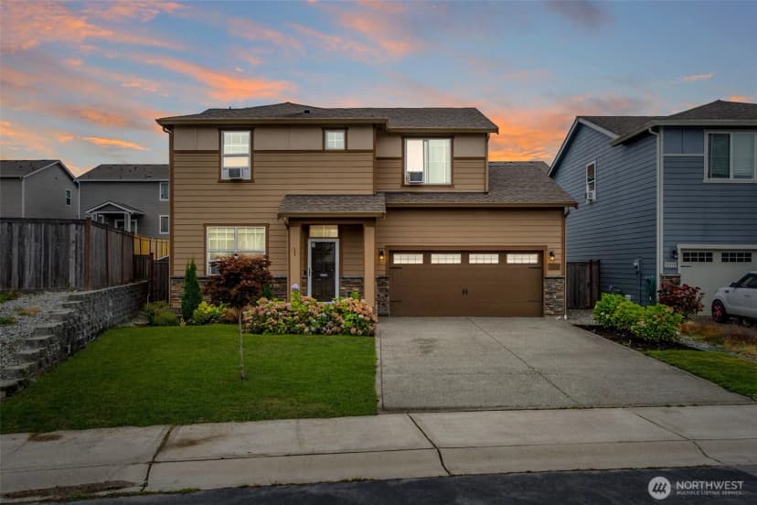 Property photo for 13707 66th Avenue E, Puyallup