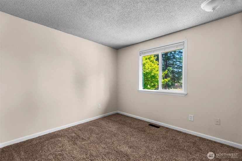 Property photo for 21603 125th Street Ct E, Bonney Lake photo 15