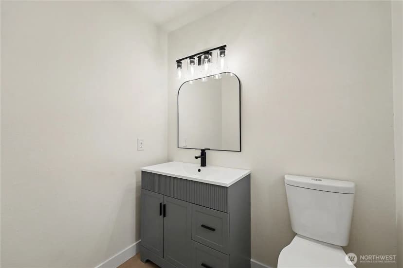 Property photo for 3610 Branson Dr Se, Port Orchard photo 16