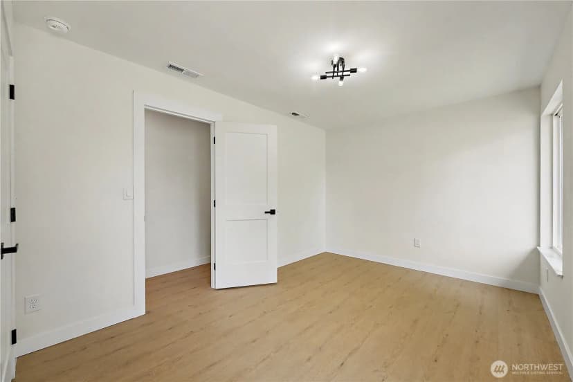 Property photo for 3610 Branson Dr Se, Port Orchard photo 19