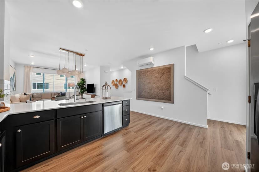 Property photo for 9811 31st Avenue Se #f1, Everett photo 9