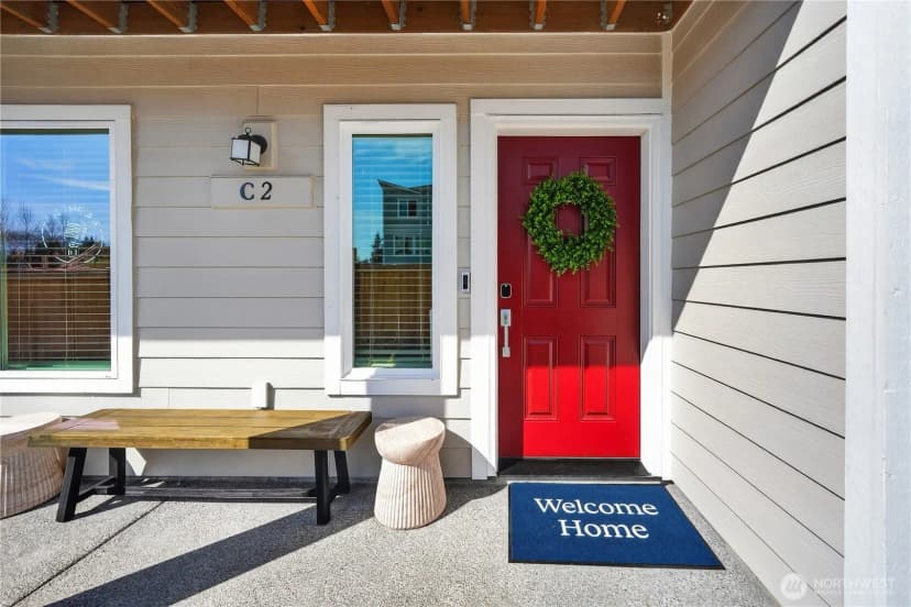 Property photo for 9811 31st Avenue Se #f1, Everett photo 3