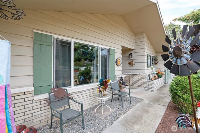 Property photo for 28705 14th Avenue S, Federal Way photo 4