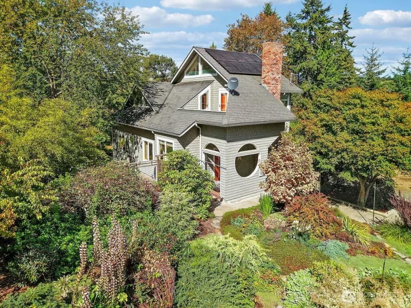 Property photo for 2021 Walnut Street, Port Townsend