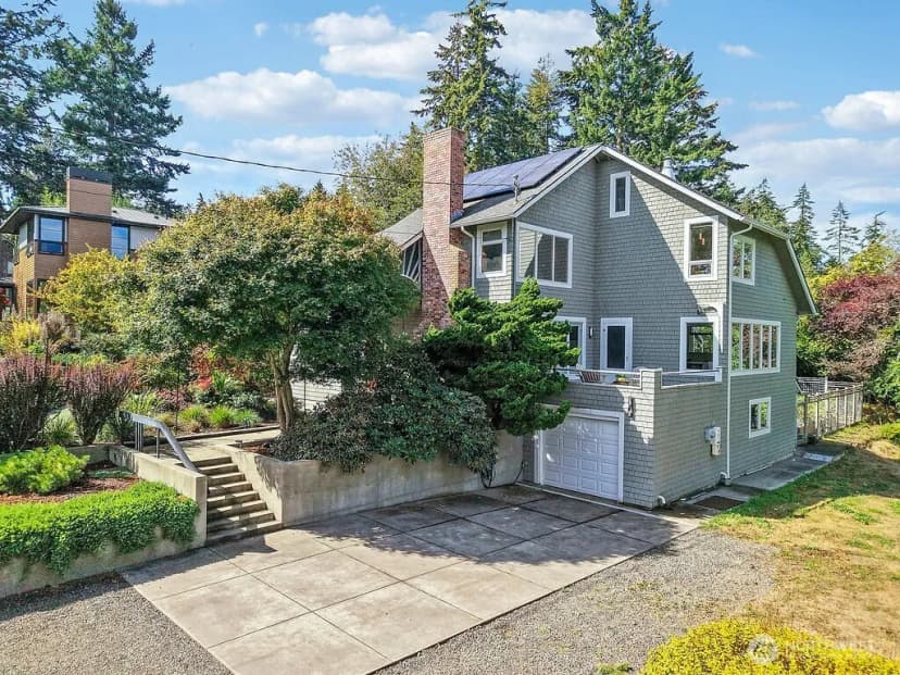 Property photo for 2021 Walnut Street, Port Townsend photo 2