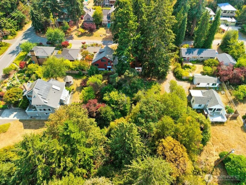 Property photo for 2021 Walnut Street, Port Townsend photo 36