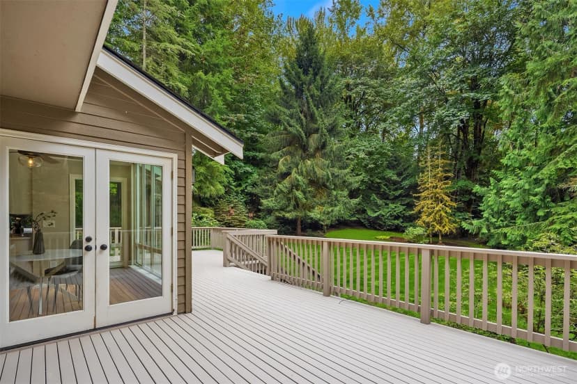 Property photo for 16701 Saybrook Drive Ne, Woodinville photo 33