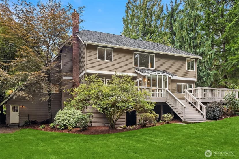 Property photo for 16701 Saybrook Drive Ne, Woodinville photo 32