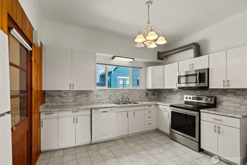 Property photo for 101 E Utah Avenue, Roslyn photo 12
