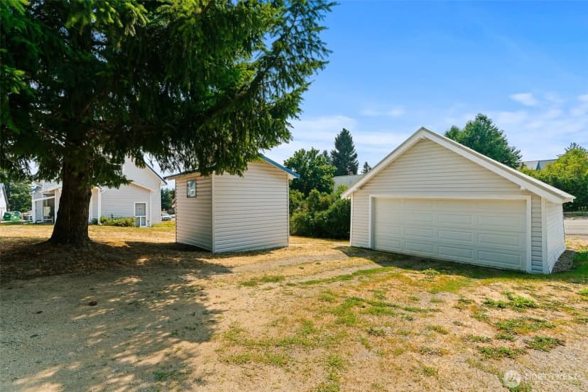 Property photo for 101 E Utah Avenue, Roslyn photo 29