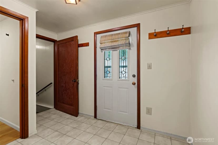 Property photo for 101 E Utah Avenue, Roslyn photo 14