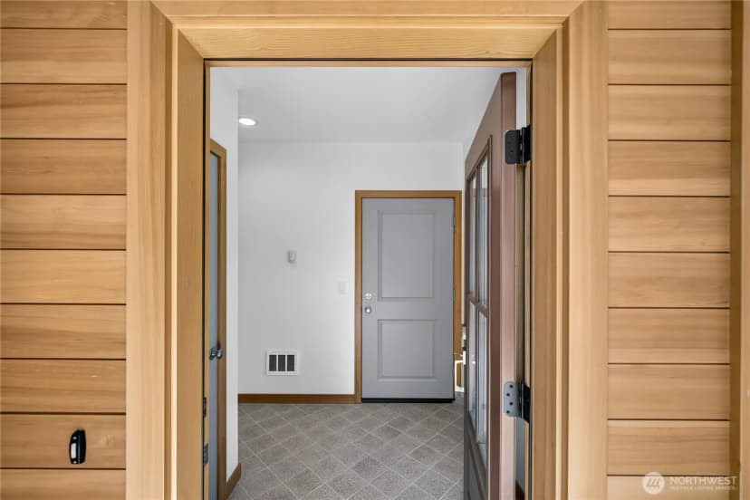 Property photo for 55 Ne Kettle Street #a1, Oak Harbor photo 4