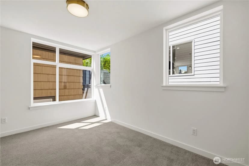 Property photo for 2230 D Nw 60th Street, Seattle photo 12