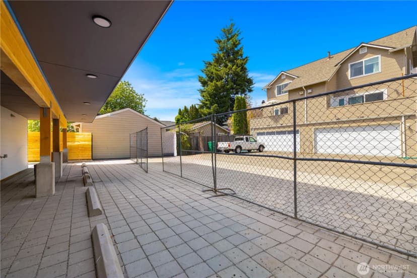 Property photo for 2230 D Nw 60th Street, Seattle photo 22