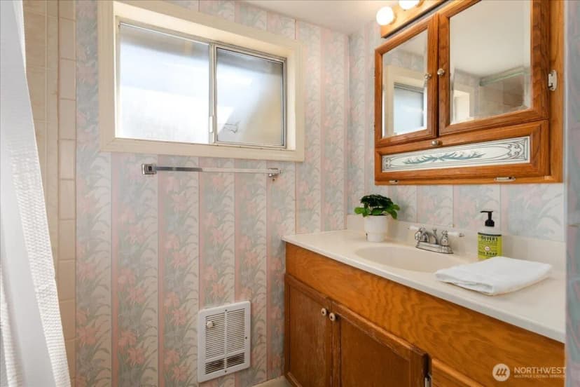 Property photo for 116 E Farnham Avenue, Chelan photo 25
