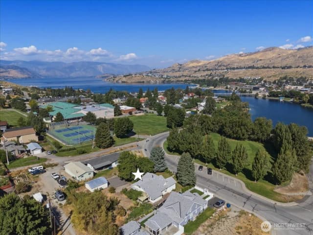 Property photo for 116 E Farnham Avenue, Chelan photo 2