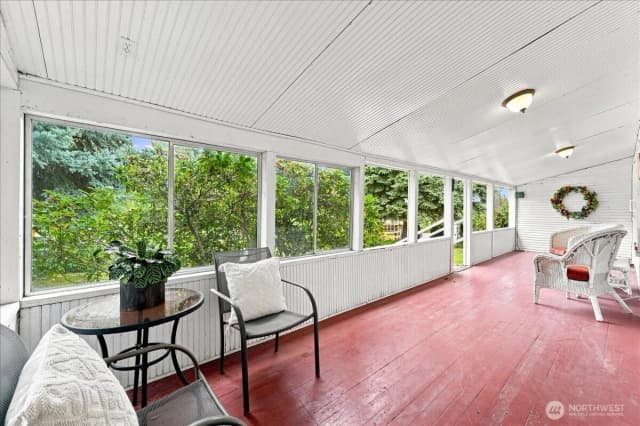 Property photo for 116 E Farnham Avenue, Chelan photo 5