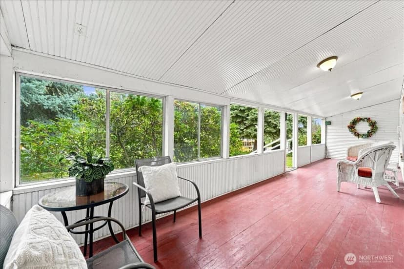 Property photo for 116 E Farnham Avenue, Chelan photo 5