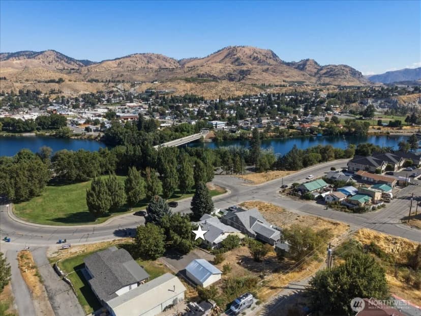 Property photo for 116 E Farnham Avenue, Chelan photo 39