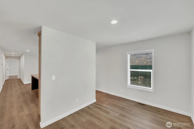 Property photo for 11321 205th Avenue E, Bonney Lake photo 7