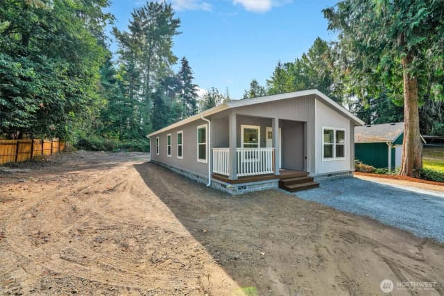 Property photo for 11321 205th Avenue E, Bonney Lake photo 2