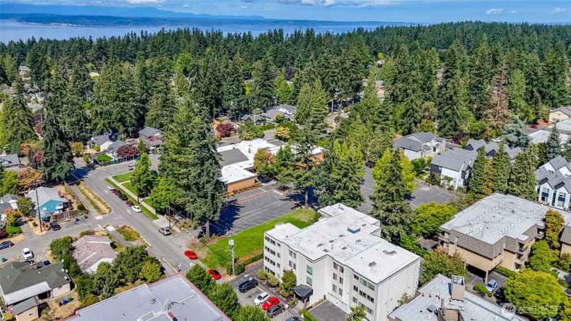 Property photo for 132 N 132nd Street #204, Seattle photo 34