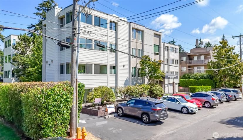 Property photo for 132 N 132nd Street #204, Seattle photo 31